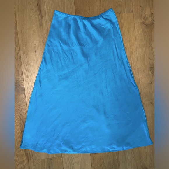 CLUB MONACO Aquamarine Blue Skirt size 2 - Picture 1 of 1